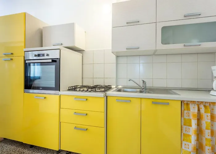 Anna With Free Private Parking